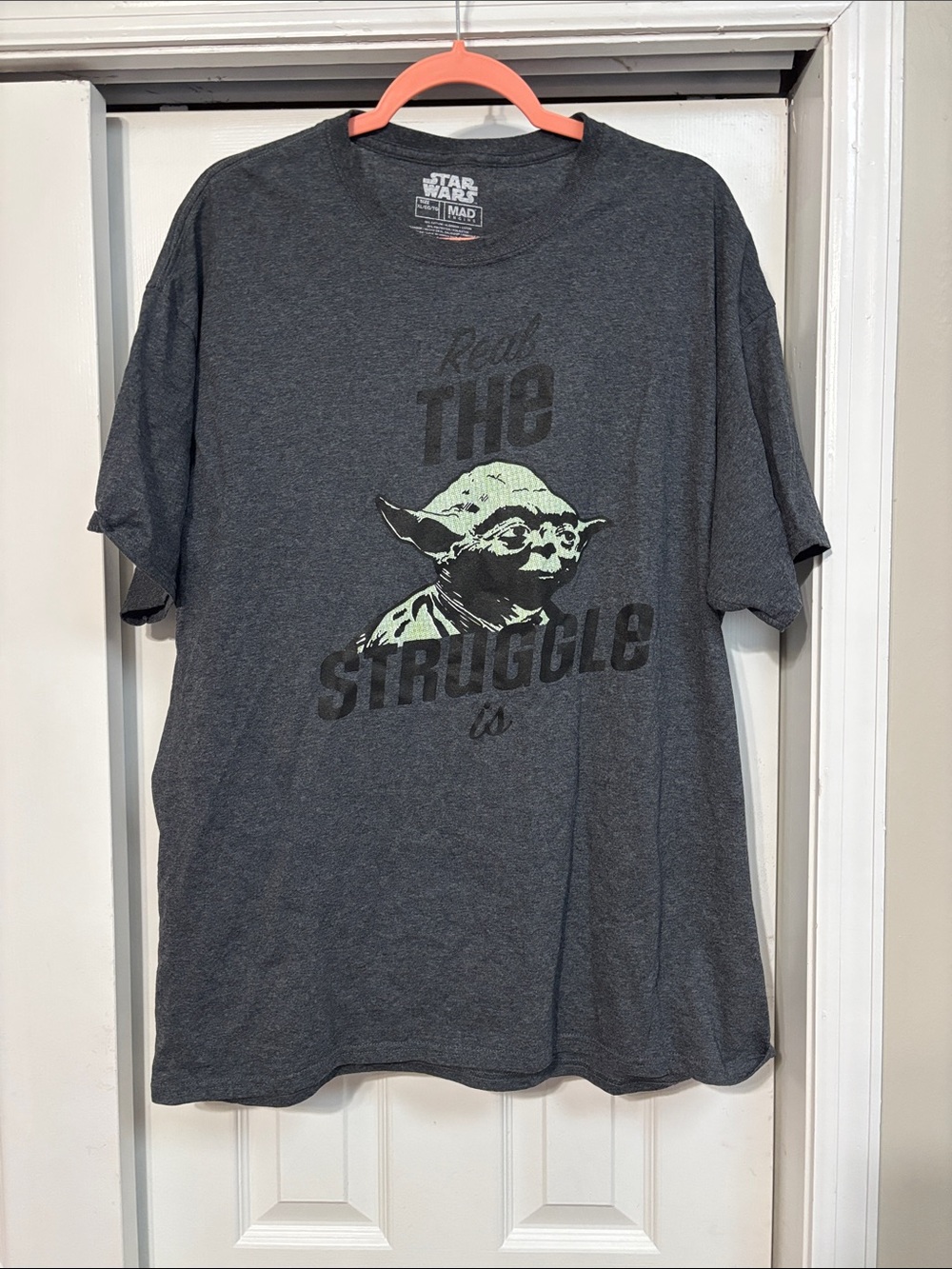 Star Wars Men’s Charcoal Tee with Green Yoda Graphic